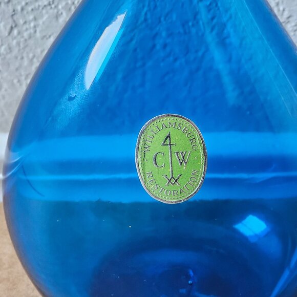 Blenko Williamsburg Restoration Sapphire Blue Glass Vase Wine Bottle With Label - Picture 3 of 9